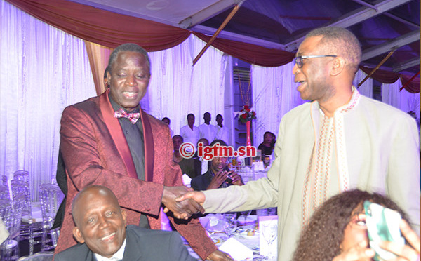 Photos : Youssou Ndour et Thione Seck, affaire de thiébou sew !