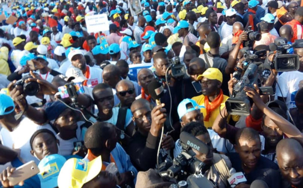 L’opposition a réussi le pari de la mobilisation (images)