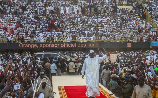 Meeting de clôture du candidat Macky Sall : Le stade Senghor bat les records d’affluence… Tout ce que vous n’avez pas vu en Images