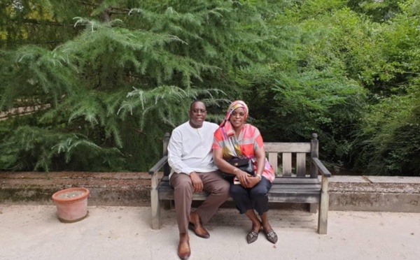 PHOTOS : le couple Sall en mode «slow-track » au Sud de la France