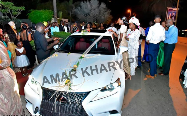 PHOTOS - Fatou Bao offre une voiture de "zéro kilomètre" à sa fille en pleine réception à Alkimia !