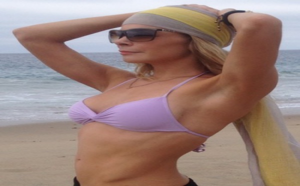 LeAnn Rimes en bikini sur Twitter