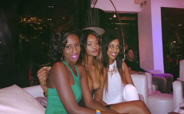 Les mannequins Kyshia Mbengue, Haby Taylor et Amina Bâ en toute complicité