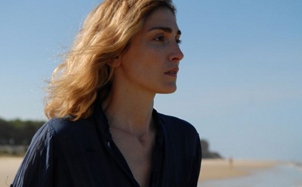 Julie Gayet, Nabilla et iPhone 6 au top des recherches Google en 2014