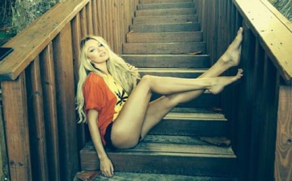 Candice, Jennifer, Emily et les twitpics les plus hot de la semaine