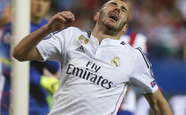 Karim Benzema : Le footballeur de nouveau arrêté sans permis de conduire!