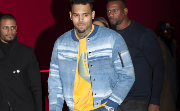 Chris Brown : la femme qui est entrée par intrusion dans sa propriété porte plainte contre lui !