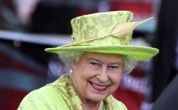 Buckingham Palace cherche un Community Manager à 41.325.290 FCfa pour gérer les comptes de la reine Elizabeth II