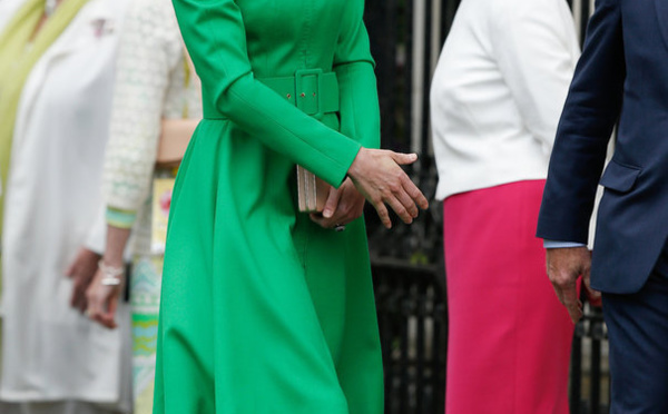 Photos - Kate de Cambridge : une fleur parmi les fleurs pour applaudir Charlotte !