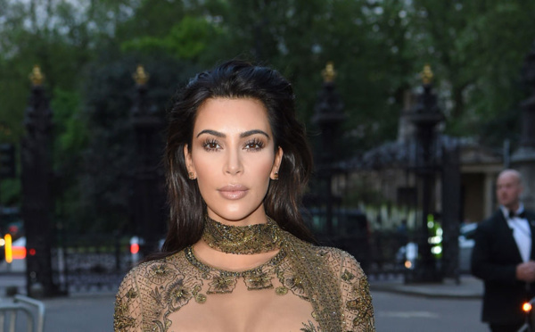 Comment Kim Karda­shian est deve­nue une magnat de la Sili­con Valley