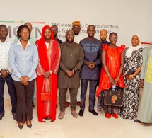 Photos : Alioune Sall, Ministre de la Communication, des Télécommunications et du Numérique, reçoit les Jeunes Reporters