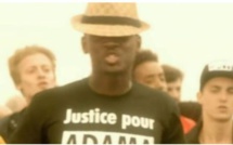 W9 censure un t-shirt de Black M, arboré dans un clip en hommage à Adama Traoré