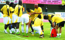 Football 6e et dernier tour des éliminatoires CAN/ Mondial 2010 / Sénégal - Gambie, le 11 octobre à 13 h « La forte chaleur peut engendrer des malaises physiques », selon le Dr Babacar Ngom