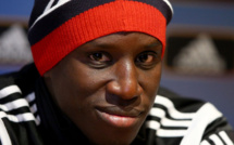 Demba  Bâ: "Je compte revenir et me qualifier avec le Sénégal à la Coupe du monde 2018"