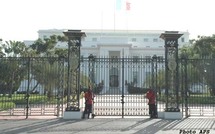 SECRETARIAT DE LA PRESIDENCE DE LA REPUBLIQUE : Les deux Secrétaires Généraux Adjoints vers la sortie