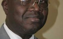 Le ministre Amadou Tidiane Bâ s’attire les foudres du Saes