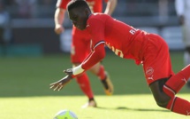 Rennes : pleureuse, tricheur… Ismaïla Sarr provoque la colère de Troyes, Garcia demande une sanction !