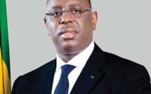 Macky Sall adoube les agents de l'Etat et les retraités