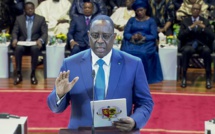 VIDEO - Macky Sall prête serment: "Devant Dieu et la Nation sénégalaise, je jure de remplir fidèlement la charge..."