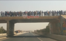 Hommage sur l’Autoroute à péage : Les populations à l'affût du cortège funèbre, pour un dernier hommage à Ousmane Tanor Dieng