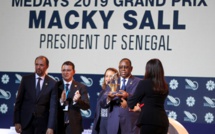 Le Président Macky Sall recevant le Grand Prix Medays: "Si l’Afrique recevait son dû par des échanges plus équitables, on ne parlerait plus d’aide publique au développement !"