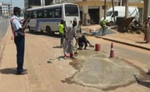 Délabrement de la route Keur Massar-Jaxaay : A la place des autorités, l’imam Moustapha Lo soulage chauffeurs et populations