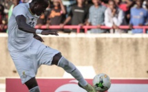 Football :Le Ghanéen Raphael Dwamena s'effondre et décède en plein match