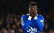 Mauvaise nouvelle pour les Lions : A Everton, Idrissa Gueye sort sur blessure après 25 minutes de jeu