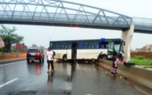 Conditions météorologiques difficiles : Sur l'Autoroute à péage, un accident fait un mort et vingt blessés  à hauteur de Rufisque